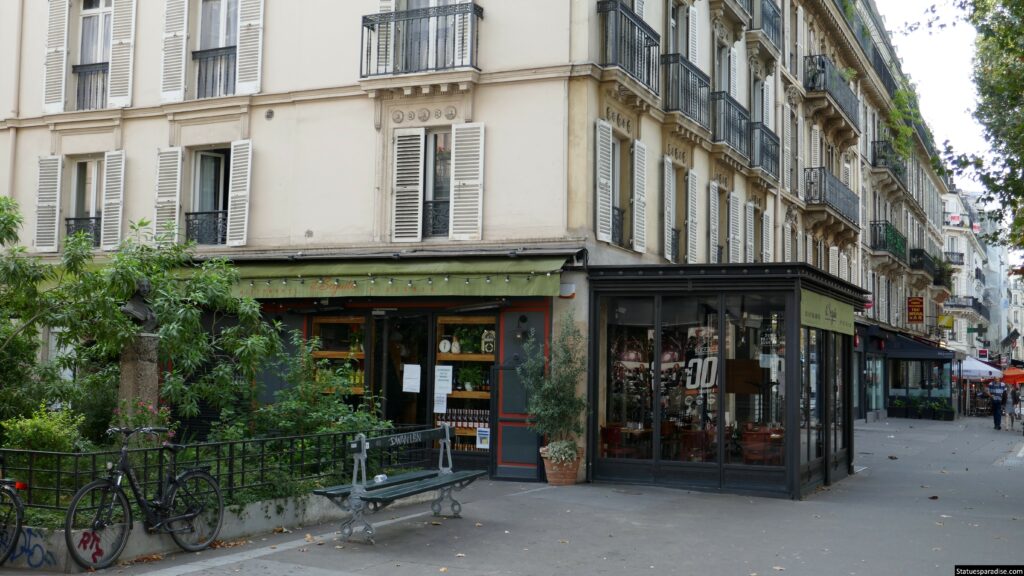 Bust of Clotilde de Vaux Buste de Clotilde de Vaux Paris Rue