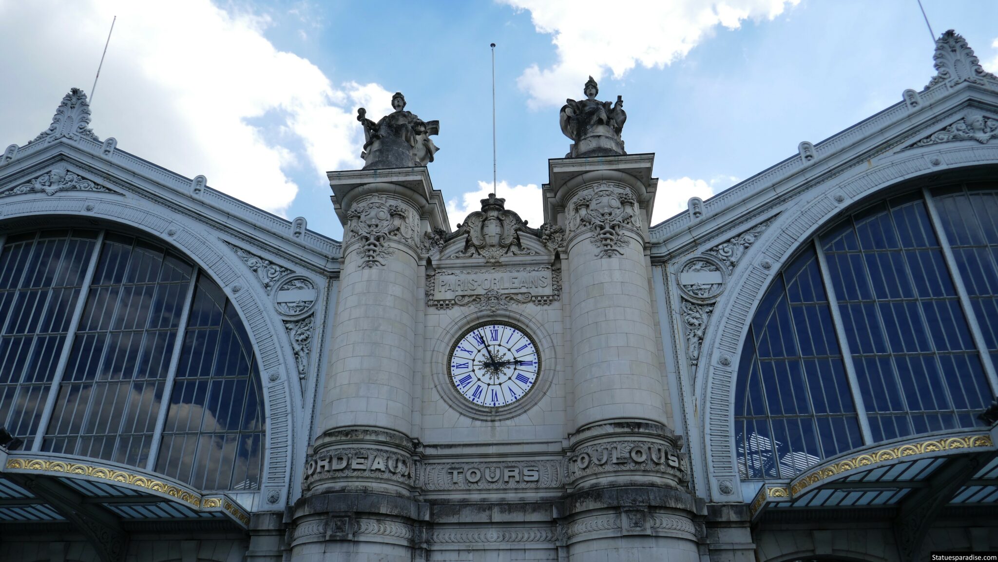 sculptures gare de tours